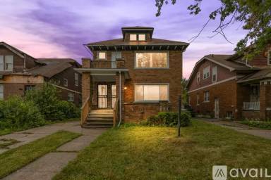Main picture of 14170 Strathmoor St