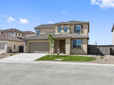 Main picture of 2264 Great Bluffs Ln