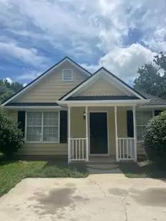 Main picture of 102 Pier Pt