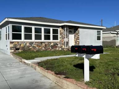 Main picture of 407 S Louise Ave