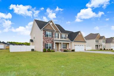 Main picture of 105 Tiburon Ct
