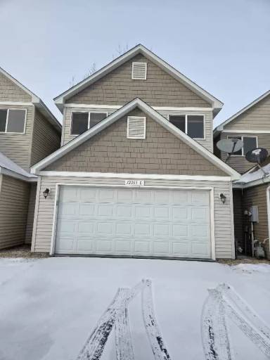 Main picture of 12263 Xylite St NE