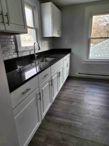 Main picture of 117 N Main St