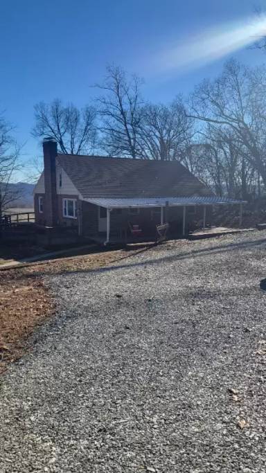 Main picture of 733 Accomac Rd