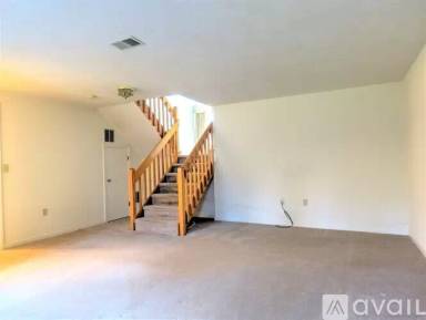 Main picture of 90 Willow Pond Dr