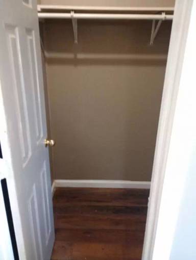 Main picture of 823 W 26th St