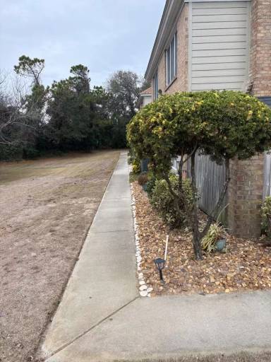 Main picture of 2308 Neptune Way