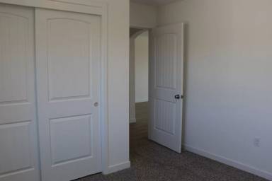 Main picture of 820 Beaconsfield Ct