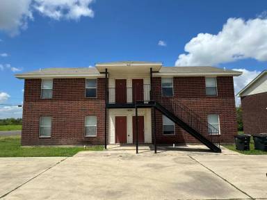 Main picture of 1601 Cedarhill Dr
