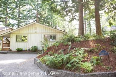 Main picture of 7 Jasper Ridge Ln