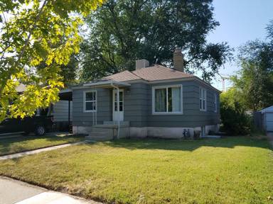 Main picture of 370 E Utopia Ave