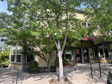 Main picture of 545 A St