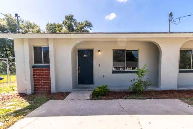 Main picture of 5230 4th St