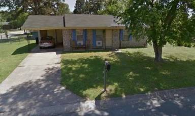 Main picture of 104 McKinney St
