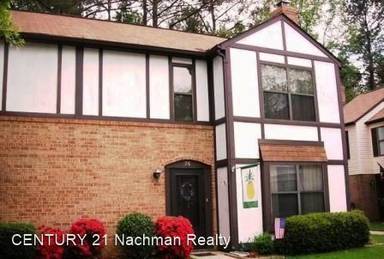 Main picture of Shellis Square