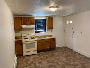 Main picture of 637 Buck St