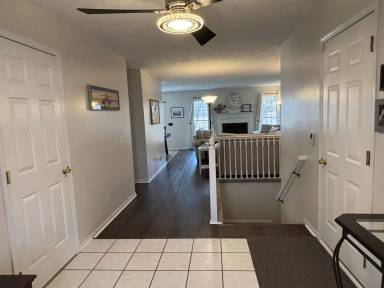 Main picture of 2919 Blackhawk Dr