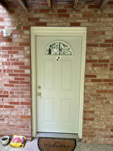 Main picture of 1026 Southpark Drive Apartments