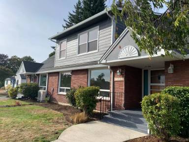 Main picture of 1106 NW 43rd St