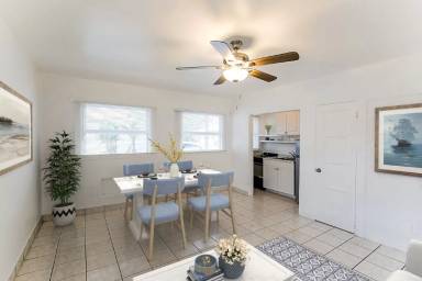 Main picture of 403 N 19th Ave