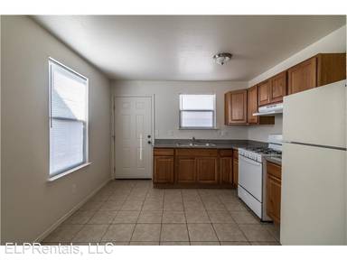 Main picture of 300 New Haven Dr