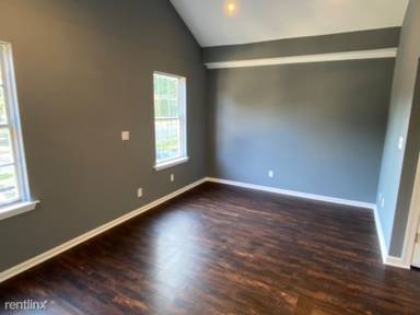 Main picture of 549 Jefferson Ave
