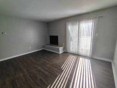 Main picture of Maple Ridge Apartments