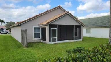 Main picture of 1651 Oak Berry Cir