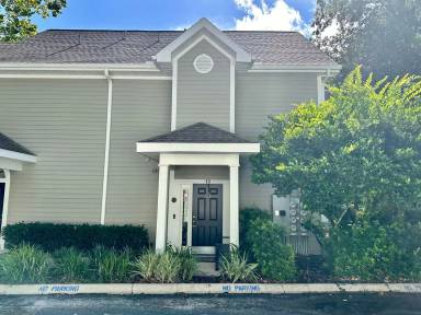 Main picture of 10000 SW 52nd Ave Apartments