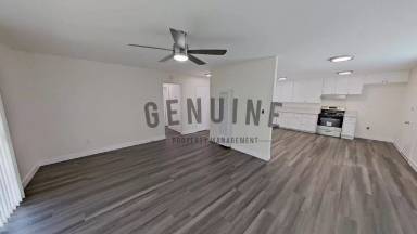 Main picture of 7833 La Mona Cir