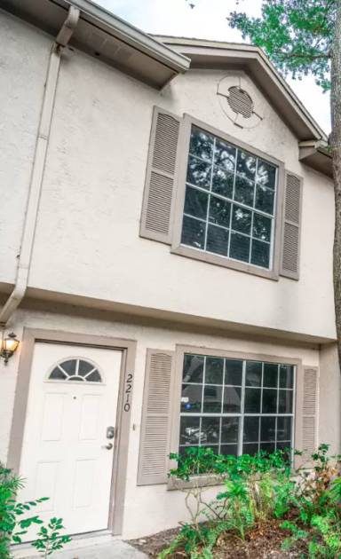 Main picture of 2210 Fletchers Point Cir