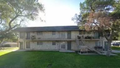 Main picture of 1232 E Live Oak Rd
