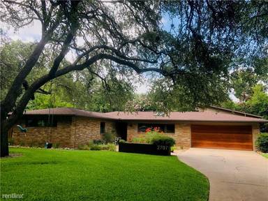 Main picture of 2707 Park View Dr