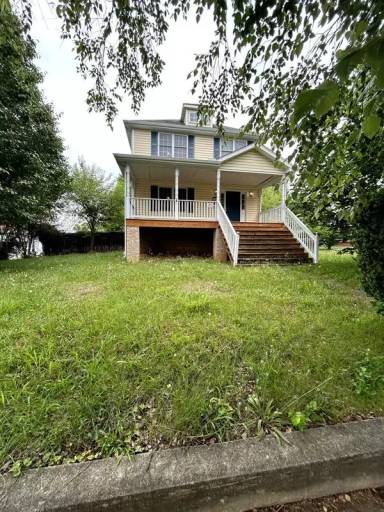 Main picture of 2600 Semmes Ave