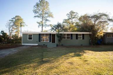 Main picture of 700 16th Ave