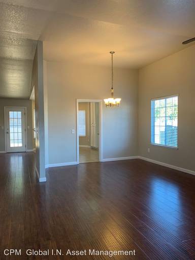 Main picture of 4121 Big Cloud Way