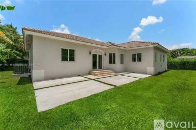 Main picture of 11804 NE 11th Ave