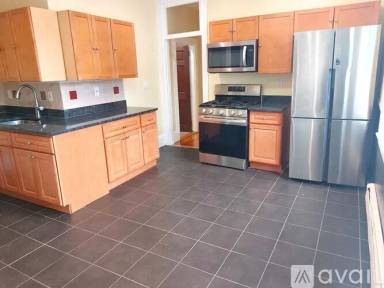 Main picture of 282 Walnut Ave