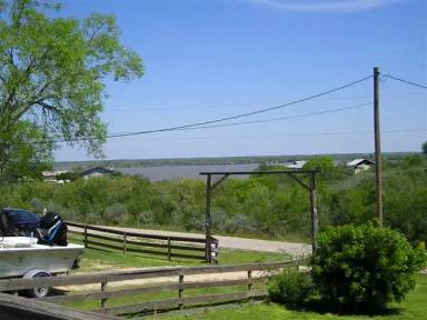 Main picture of 403 S Vista Dr