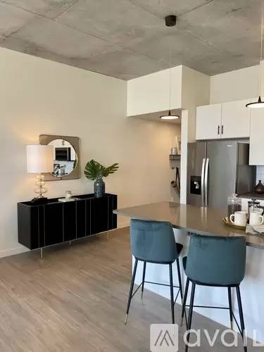 Main picture of WaterView Echelon City Center