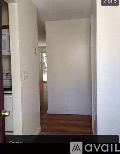 Main picture of 30 Great Falls Dr