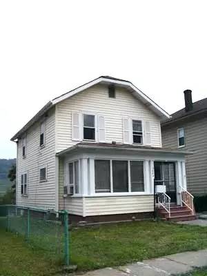Main picture of 3604 Orchard St