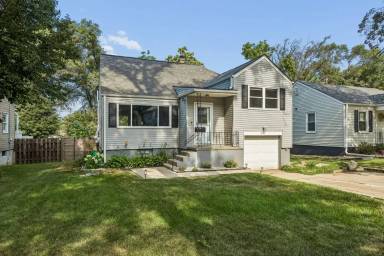 Main picture of 2012 N 65th St