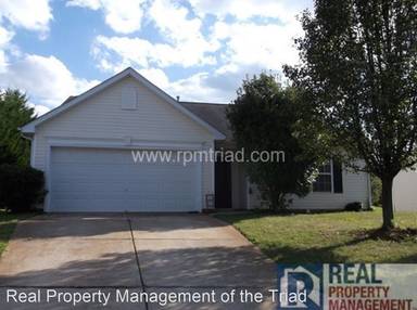 Main picture of 4 Black Haw Ct