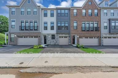 Main picture of 39 Cinnamon Dr