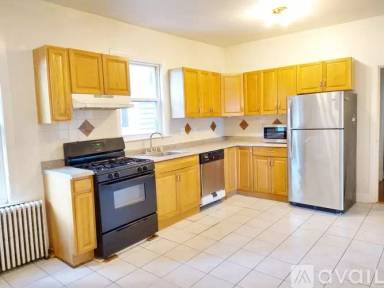 Main picture of 82 Fisher Ave
