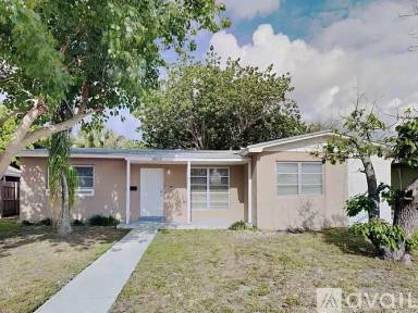 Main picture of 18545 NW 23rd Ct