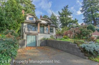 Main picture of 5114 SE Cesar E Chavez Blvd