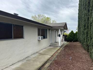 Main picture of 1701 Noia Ave