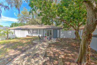 Main picture of 1338 Eagleview Dr